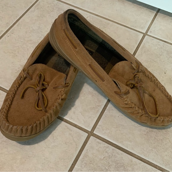 MENS MOCCASINS SIZE 11 - Picture 2 of 2